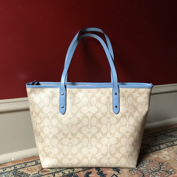 Coach khaki/blue leather city zip tote NWT - Picture 4 of 8